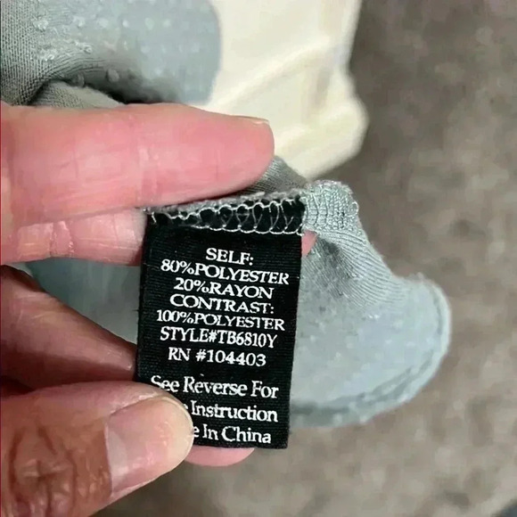 Sleeveless Textured Top in Light Blue - Picture 5 of 5